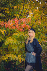 Jeune fille dans le Parc de la Tête d'Or de Lyon