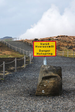 Warning sign at Gunnuhver geothermal area and hot spring on reykjanes peninsula near the svartsengi power plant and the blue lagoon, iceland