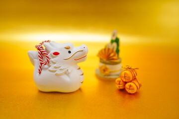 辰年の年賀状素材