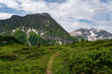 Beautiful hike to the Koerbersee in the Lechquellen Mountains