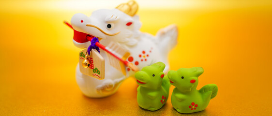 辰年の年賀状素材（辰の兄弟）