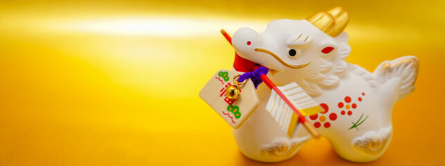 辰年の年賀状素材