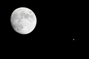 月と木星のランデブー