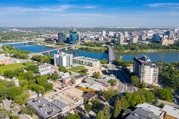 Obraz premium Broadway Avenue Saskatoon Sky View