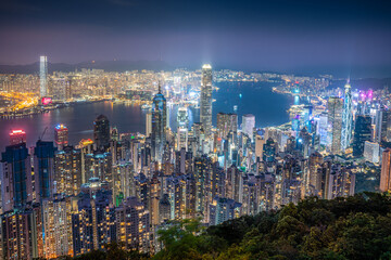 Fototapeta na wymiar The Peak Hongkong at twighlight