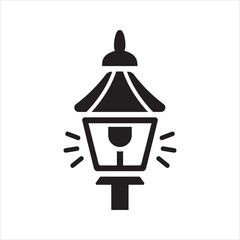 Street light icon. Vintage style lamp icon