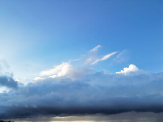 Obraz premium British Blue Sky with Clouds over England