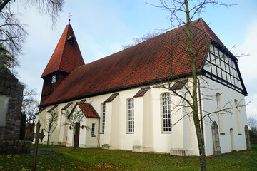 The Helstorf church was built in 1750. The previous church on the same place has been demolished...