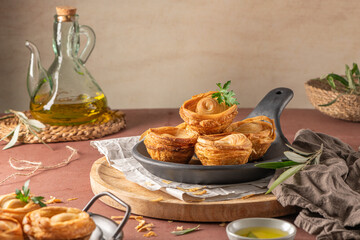 Covilhetes, pastries filled with Maronese veal meat, traditionally baked in black clay molds. Typical pastries of Vila Real, Portugal