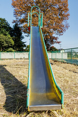 公園に設置された子供の遊具