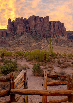 Superstition Mountains