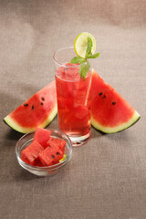 Watermelon Juice With Mint and Watermelon Slices