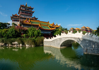 palaces on lakes，Chinese landscape gardens