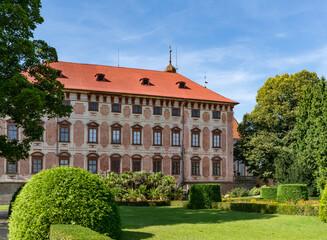 Palace with beautiful garden in Libochovice