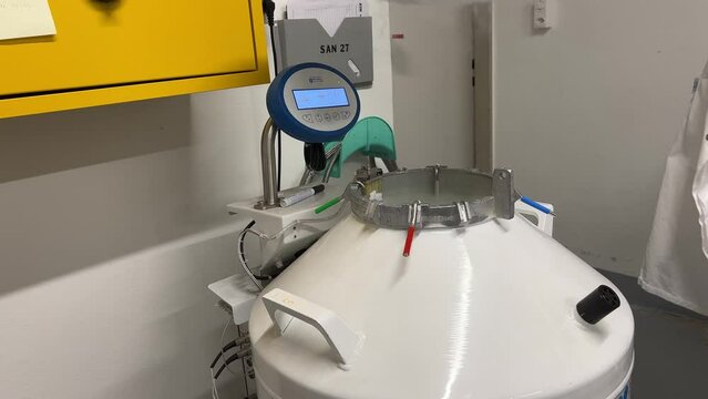 Evaporation of nitroglycerin from a barrel in the laboratory