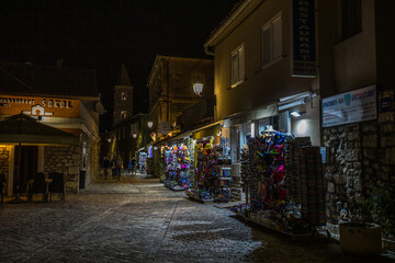 Fototapeta na wymiar Nachtaufnahme von Nin, Kroatien