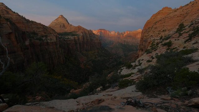 Time lapse of sunrise over Canyon Overlook, Zion National Park, Utah, USA
