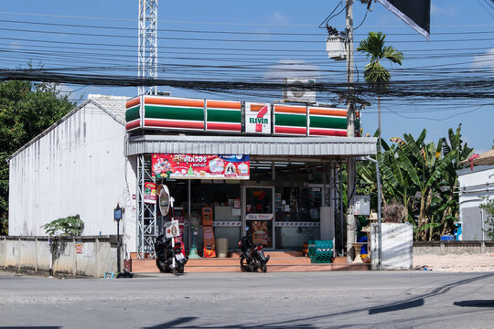 7-11 store. Location on road no121.