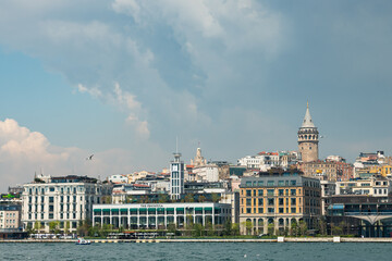 Fototapeta premium istanbul, turkey - may 5 2023 : Galata Tower in istanbul City of Turkey. View of the Istanbul City of Turkey with bosphorus