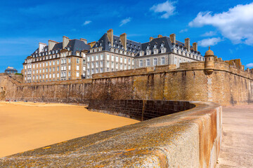 Old Town of walled city Intra-Muros in Saint-Malo, also known as city corsaire, Brittany, France - obrazy, fototapety, plakaty