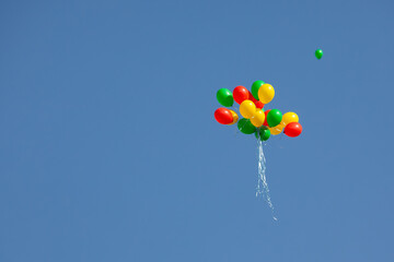 Tricolor balloons simbolizing Lithuanian flag