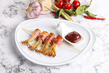 Grilled enoki mushroom with bacon