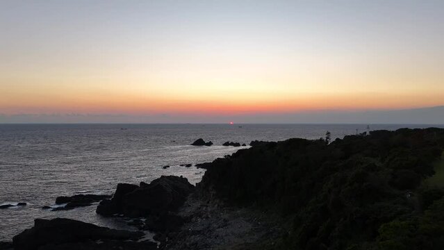 和歌山県　夕日に染まる潮岬　ドローン撮影