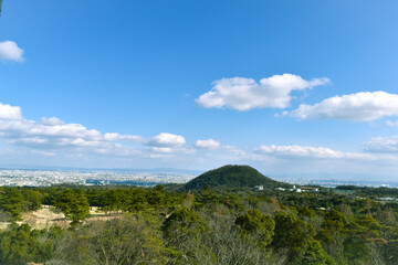 Fototapeta na wymiar 甲山と大阪平野
