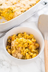 Macaroni and cheese with broccoli