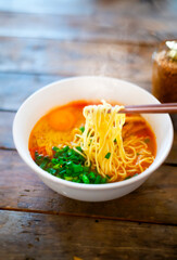 ラー油ピリ辛ラーメン