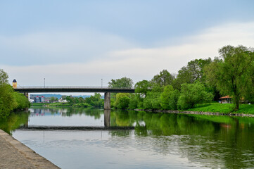 Fototapeta na wymiar Brücke über den Main bei Haßfurt