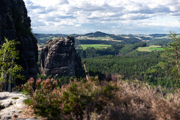 Naklejka premium Sandstein Landschaft Panorama in der Sächsischen Schweiz Elbsandsteingebirge in Sachsen Nationalpark Deutschland