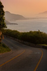 Curva estrada de Grumari, Recreio dos Bandeirantes, Rio de Janeiro, Brasul