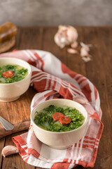 Caldo verde soup