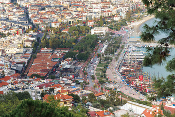 Fototapeta na wymiar View of the waterfront of Alanya, Turkey.