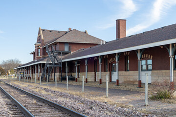 Fototapeta na wymiar Historic 19th century brick and stone passenger railway depot in Mankato, Minnesota