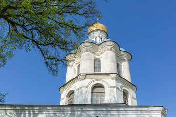 Fototapeta na wymiar exterior of Chernihiv Collegium in the park