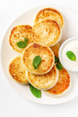 cottage cheese pancakes with sweet sauce