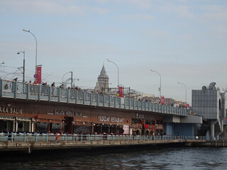 Obraz premium ガラタ橋 イスタンブール・トルコ Galata Bridge, Istanbul, Turkey