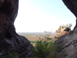 ゾウの形をした奇岩　ブンカーン・タイ　Elephant Rock at Bueng Kan, Thailand