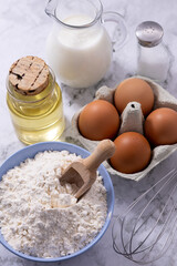 Ingredients: flour, eggs, milk and isolated oil