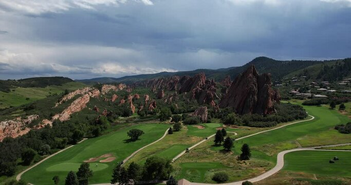 4k drone Golf Course in Red Rocks 1/5