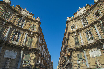 Fototapeta na wymiar Palace facade at Quattro Canti square in Palermo, Sicily, Italy.