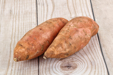 Sweet raw batat for cooking