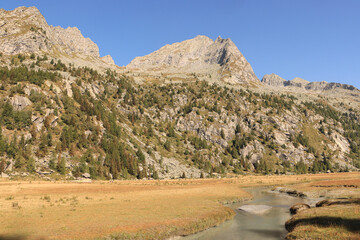 Wanderparadies Val Masino (Bernina-Alpen); Hochebene Preda Rossa mit Pizzo Vicima (2853m)