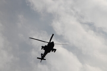 AH-64 아파치 공격헬기의 공중기동 에어쇼