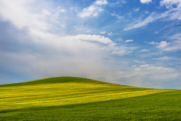 Obraz premium Springtime Lucani countryside landscapes, Basilicata, Italy 