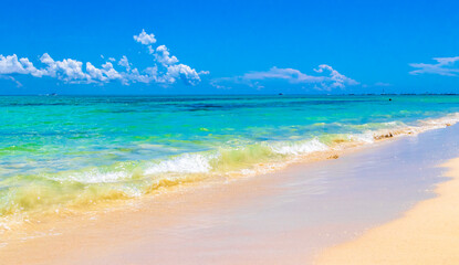 Tropical Caribbean beach clear turquoise water Playa del Carmen Mexico. - obrazy, fototapety, plakaty