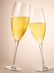 Champagner, 2 Gläser, Frisch, spritzig, Sekt,