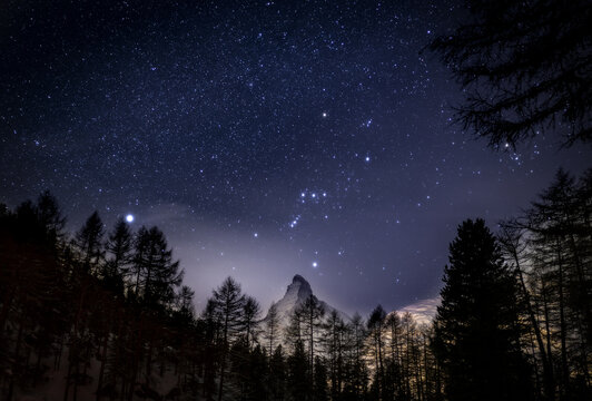 Matterhorn und der Gürtel des Orion